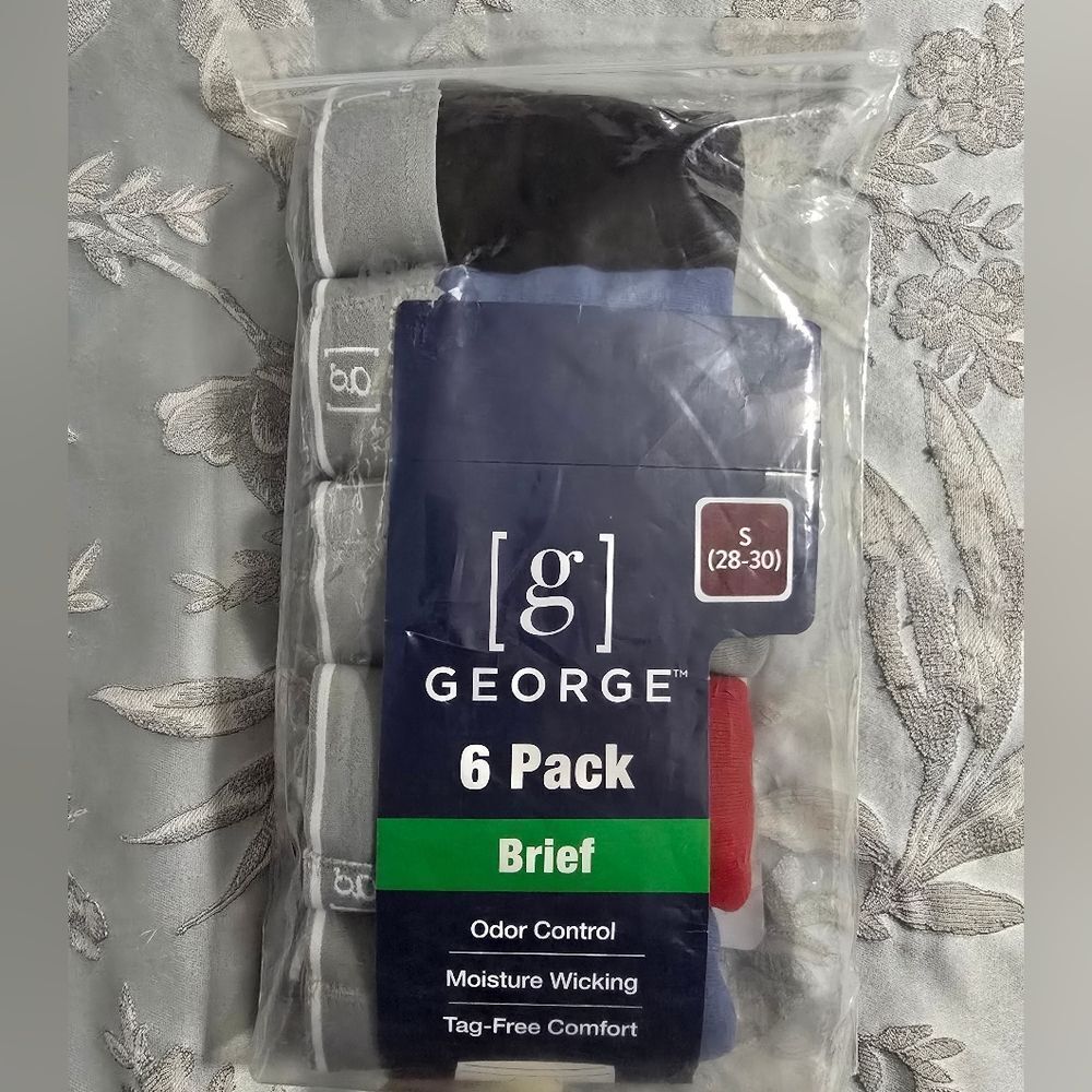 New George 6 Pack Antimicrobial Moisture Wicking Tagless Briefs Sz S